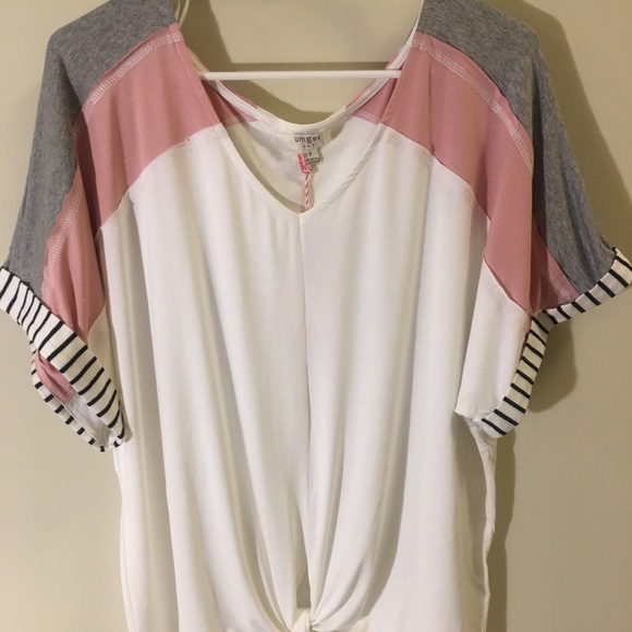 NWT Umgee Color Block Knot Short Sleeve Top - Picture 2 of 6